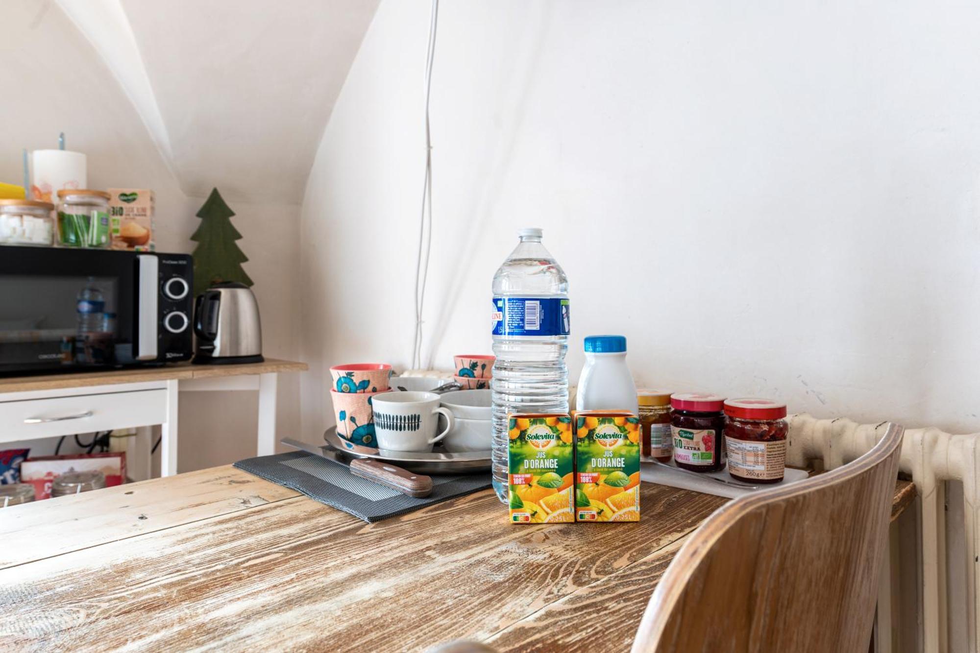 Bed End Breakfast Du Centre Bed & Breakfast Бур-Сен-Морис Екстериор снимка