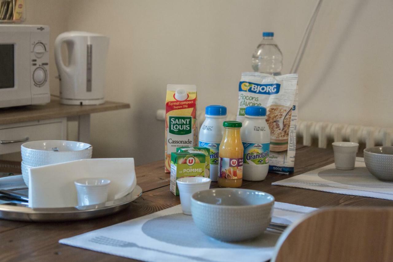 Bed End Breakfast Du Centre Bed & Breakfast Бур-Сен-Морис Екстериор снимка